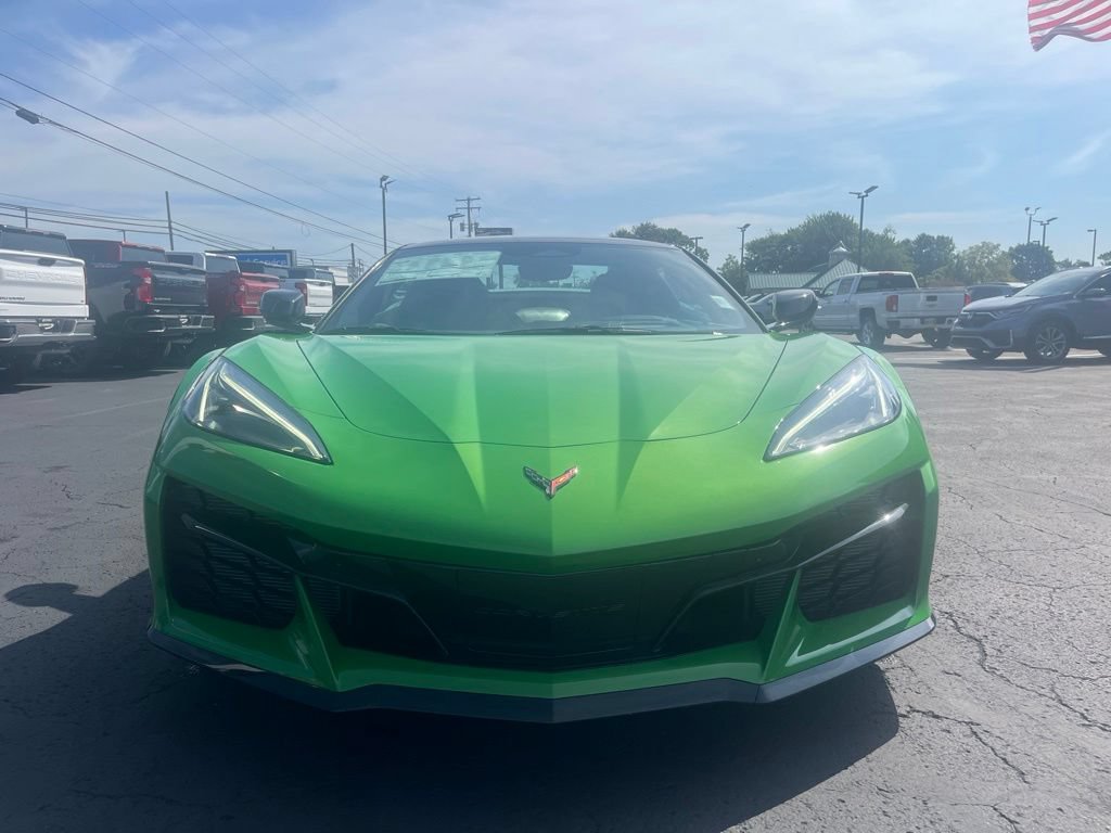 New 2027 Chevrolet Corvette Grand Sport RWD image 11