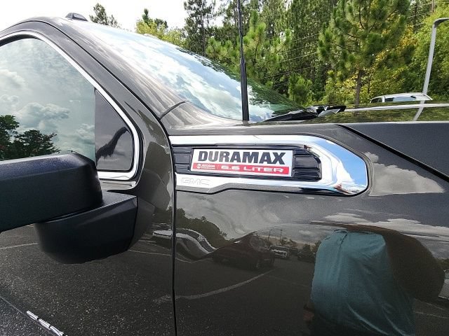 Used 2022 GMC Sierra 3500 Denali w/ Denali Ultimate Package AWD/4WD image 23