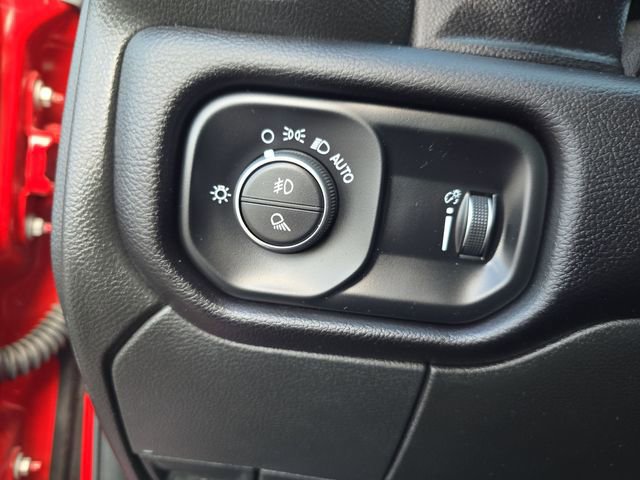 Used 2024 RAM 2500 Big Horn w/ Bed Utility Group image 27