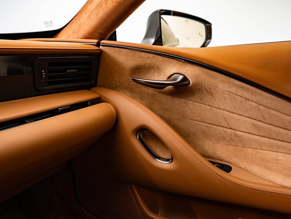 Used 2018 Lexus LC 500 Coupe w/ Touring Package RWD image 38