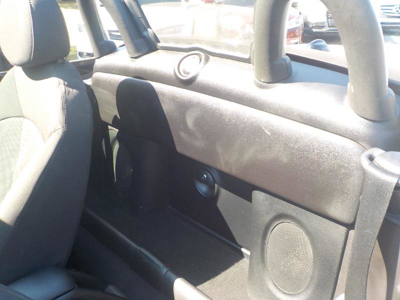 Used 2015 MINI Cooper Roadster w/ Mini Connected Package image 18