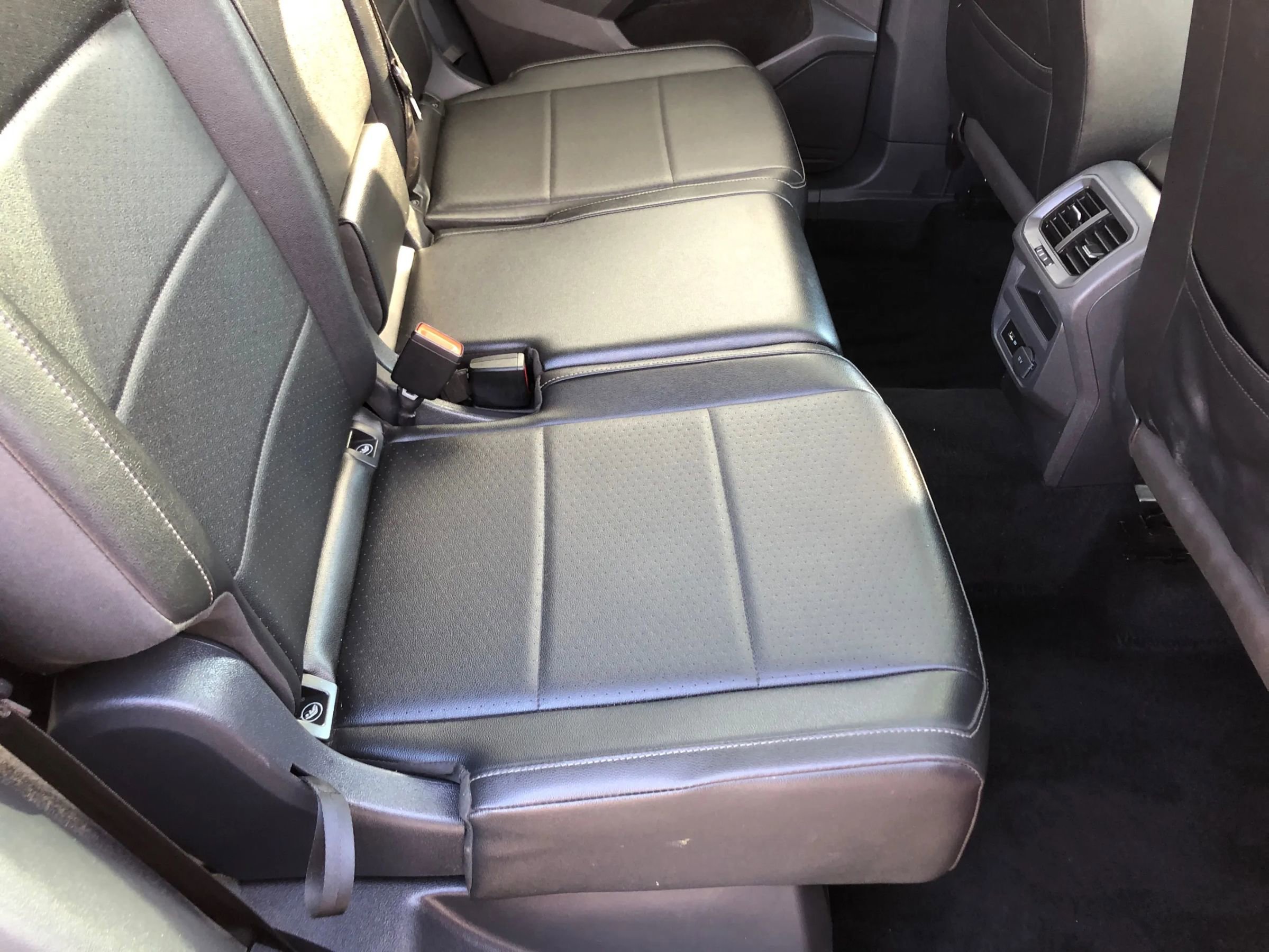 Used 2019 Volkswagen Tiguan SEL image 46