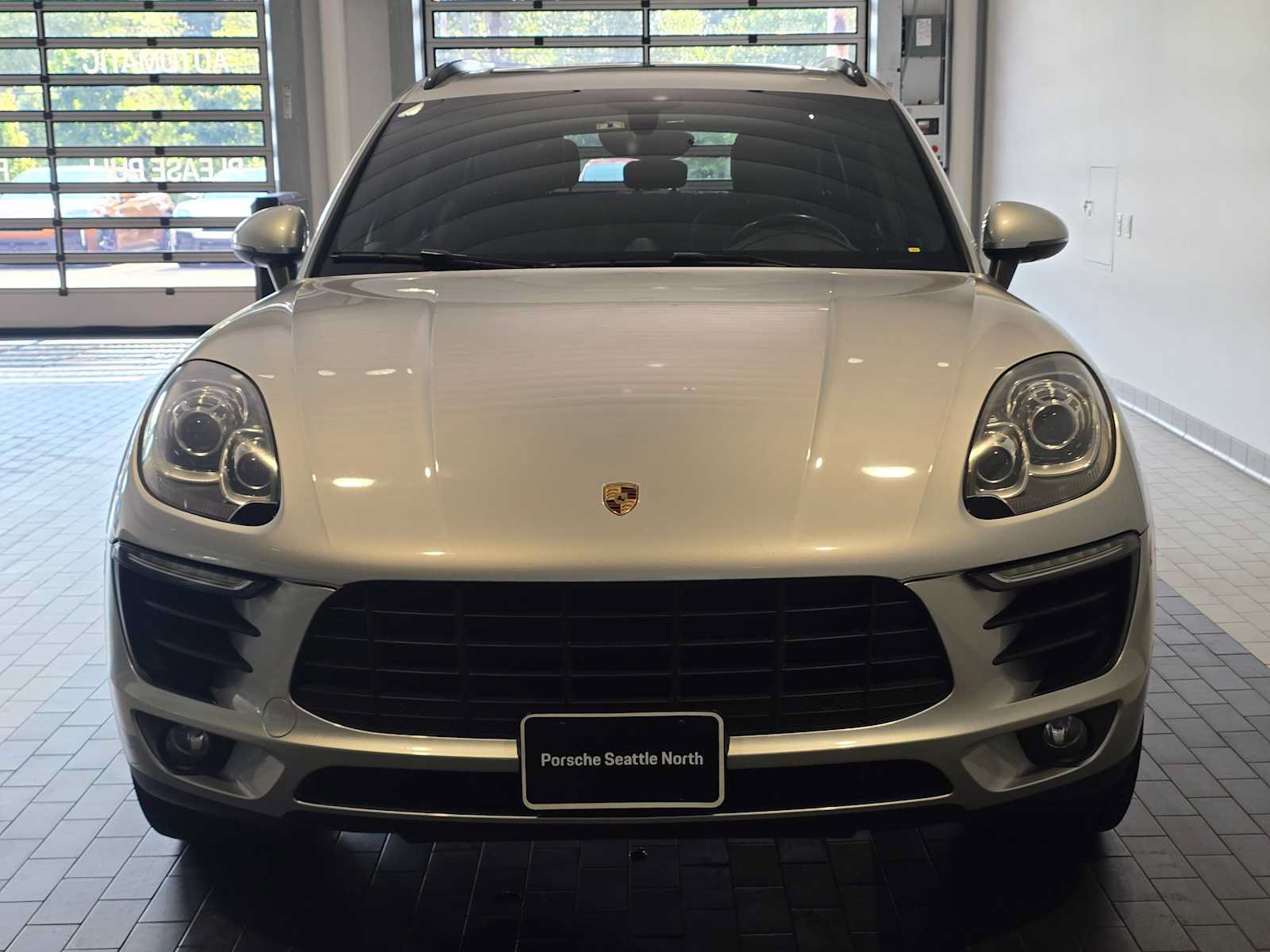Used 2015 Porsche Macan S AWD/4WD image 10