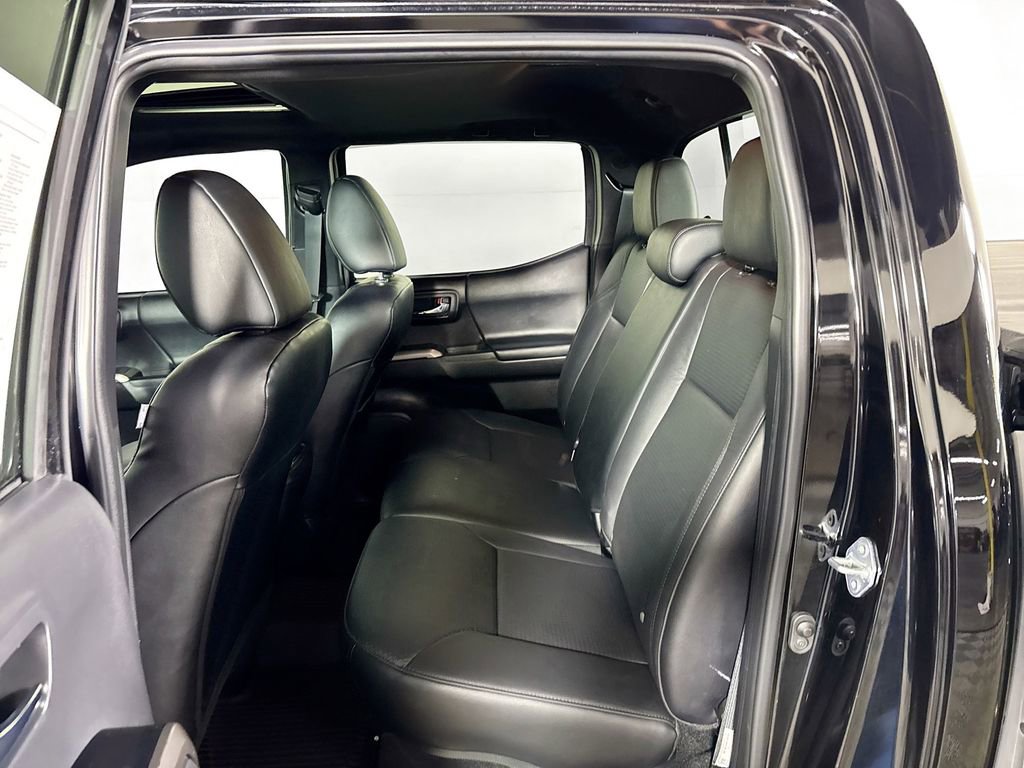 Used 2023 Toyota Tacoma Limited image 20