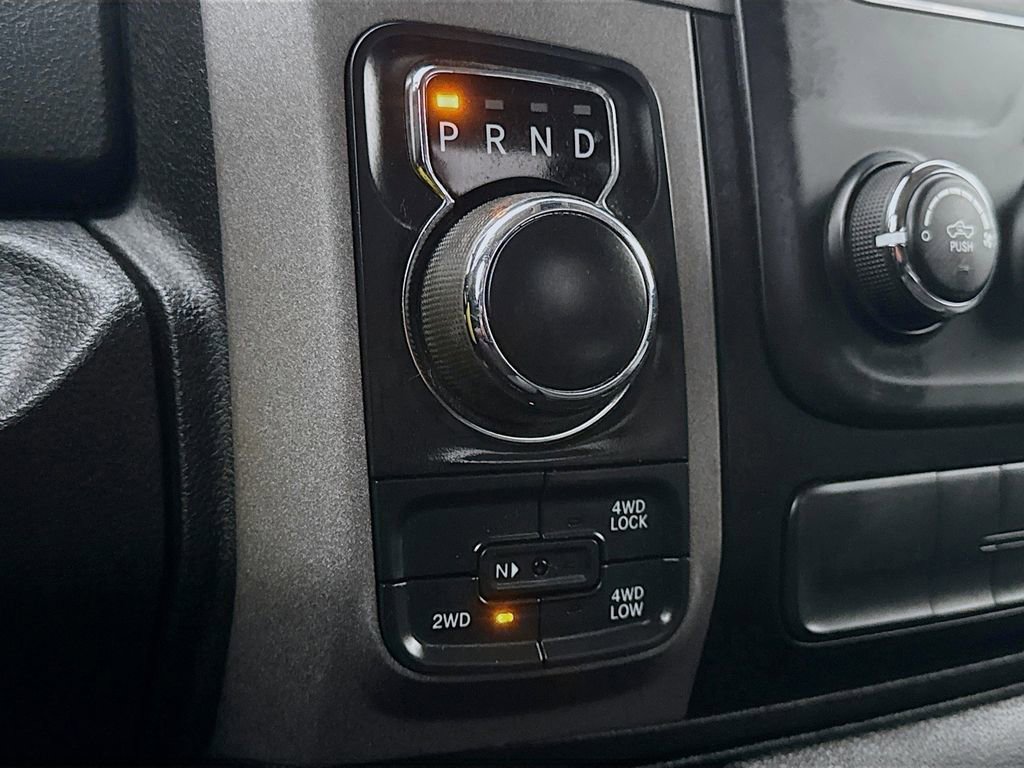 Used 2017 RAM 1500 Express w/ Express Value Package AWD/4WD image 18