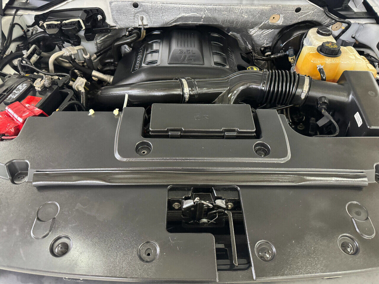 Used 2015 Ford Expedition XL image 30