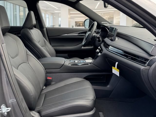 New 2027 INFINITI QX60 Sport w/ Dark Cargo Package AWD/4WD image 4