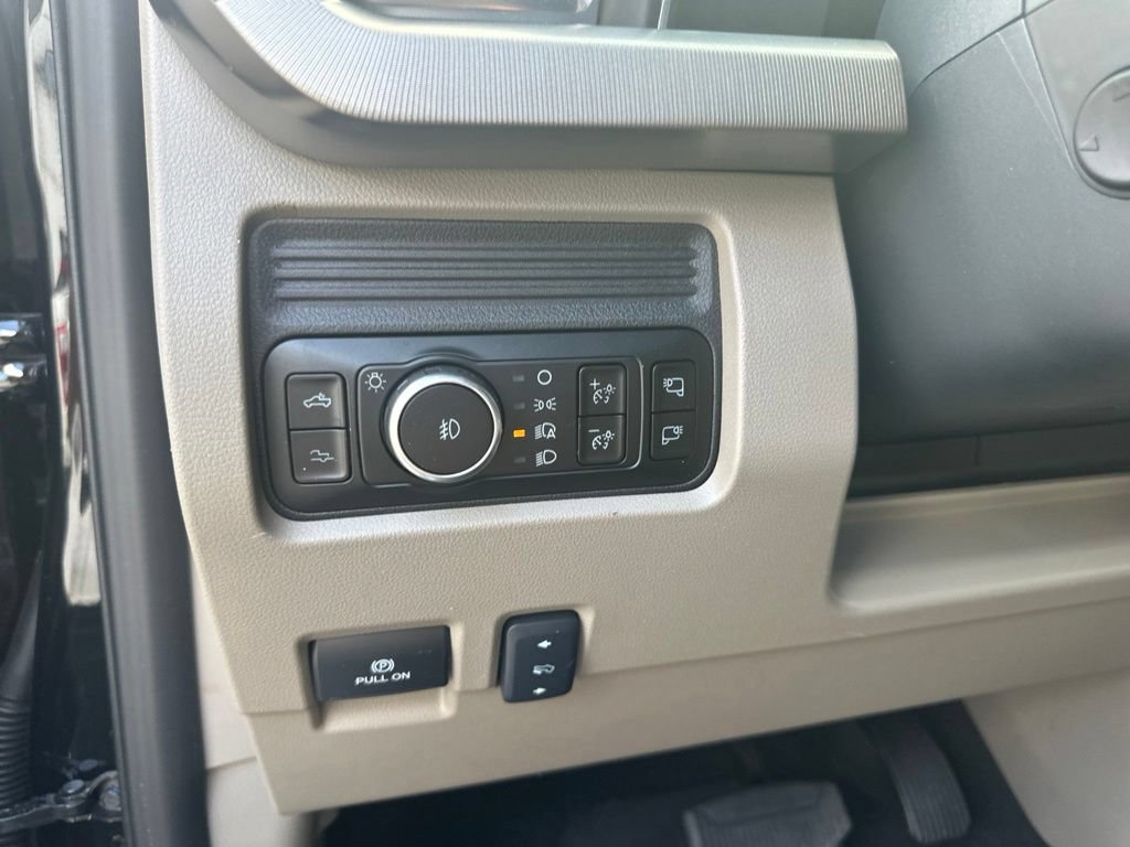 Used 2026 Ford F250 Platinum w/ Platinum Plus Package AWD/4WD image 27