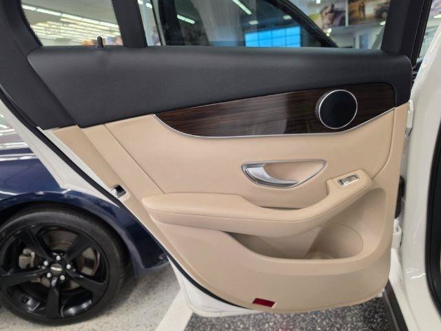 Used 2017 Mercedes-Benz GLC 300 image 28