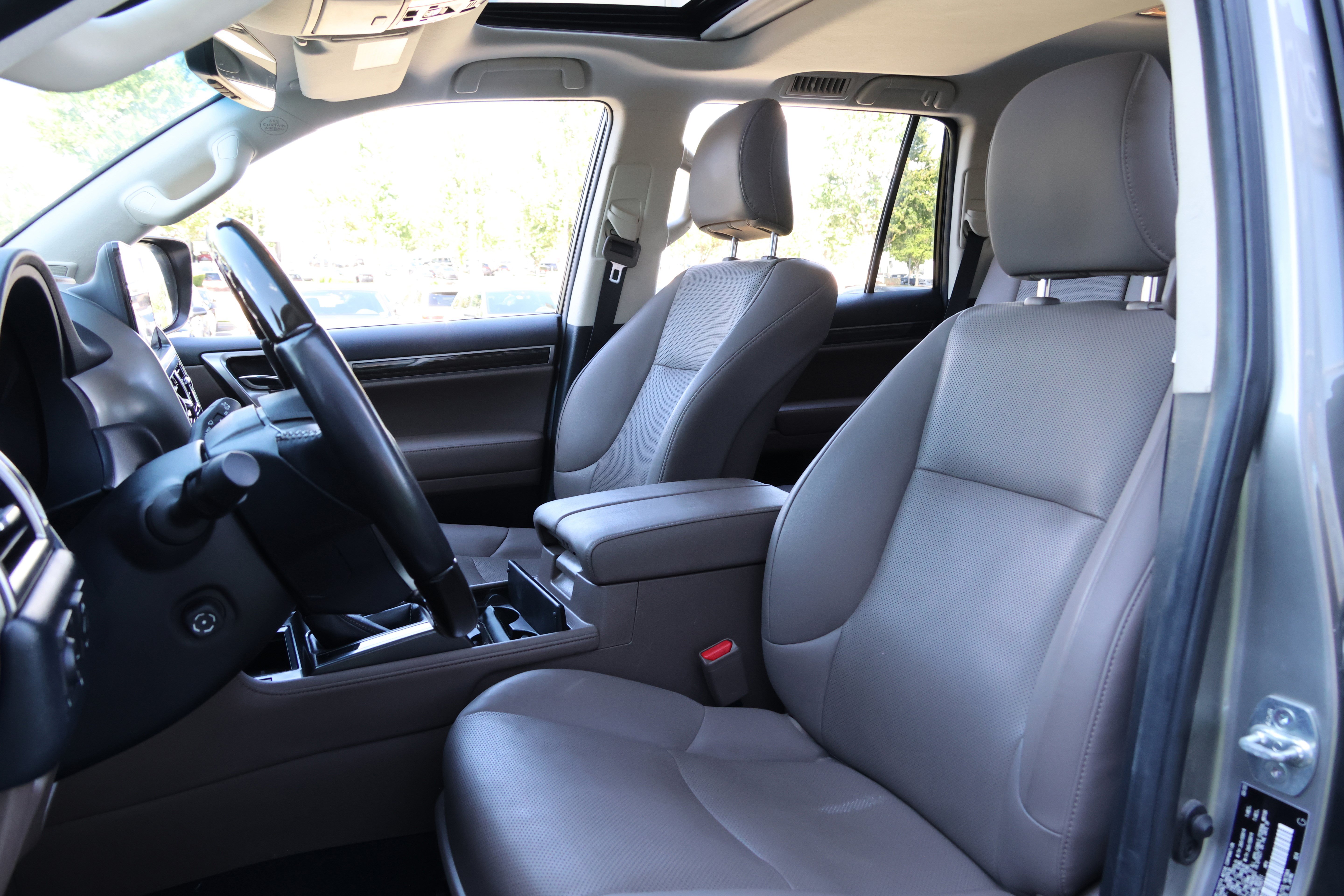 Certified 2023 Lexus GX 460 Premium w/ Accessory Package AWD/4WD image 20