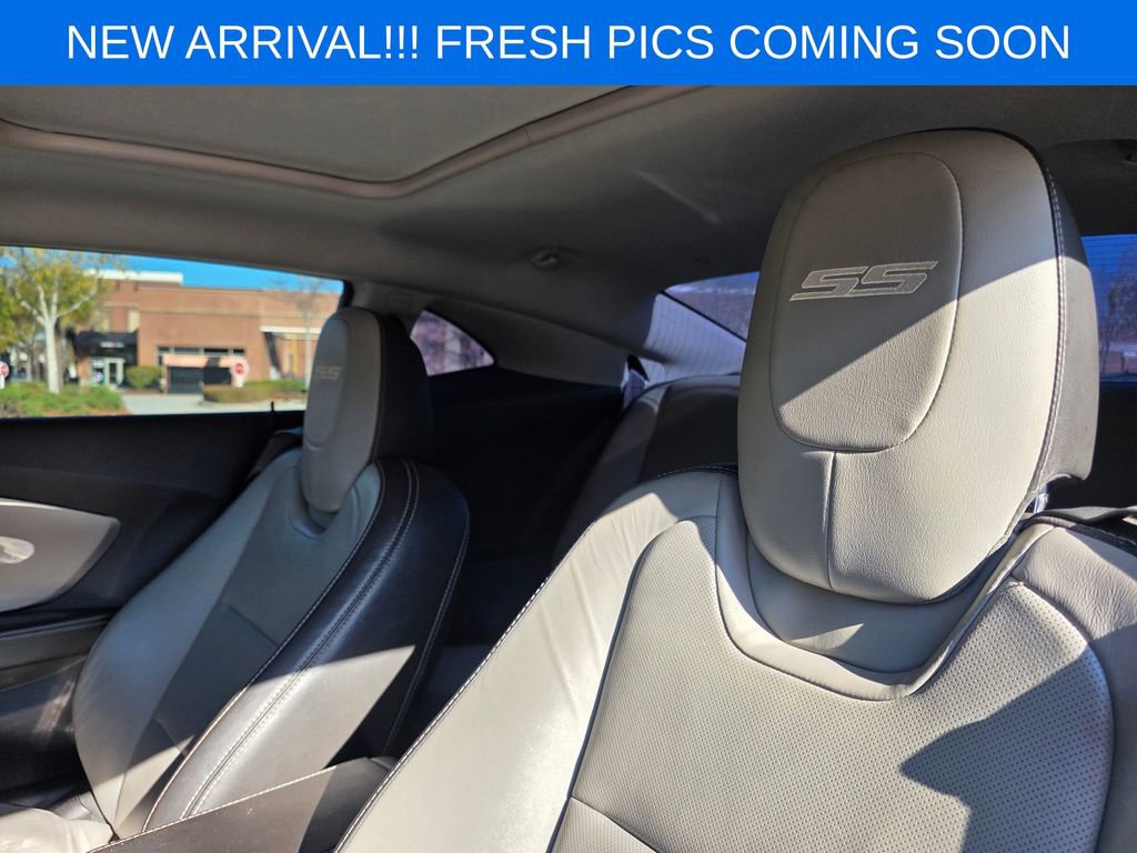 Used 2015 Chevrolet Camaro SS w/ RS Package image 9