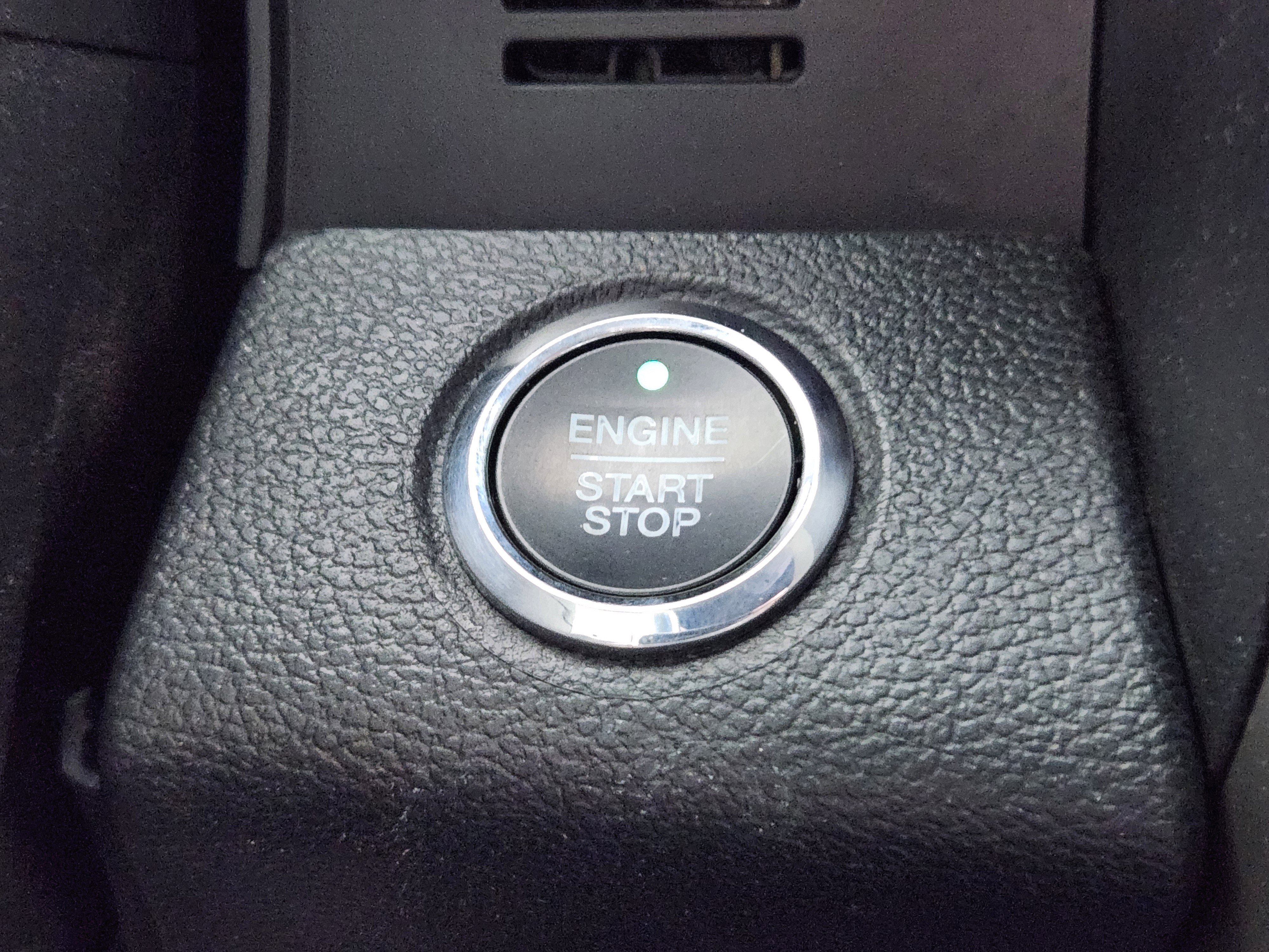 Used 2018 Ford F150 Lariat w/ Equipment Group 502A Luxury AWD/4WD image 26
