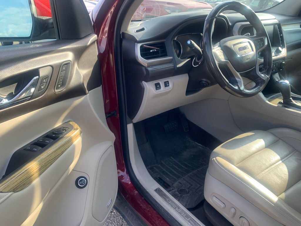 Used 2018 GMC Acadia Denali AWD/4WD image 7