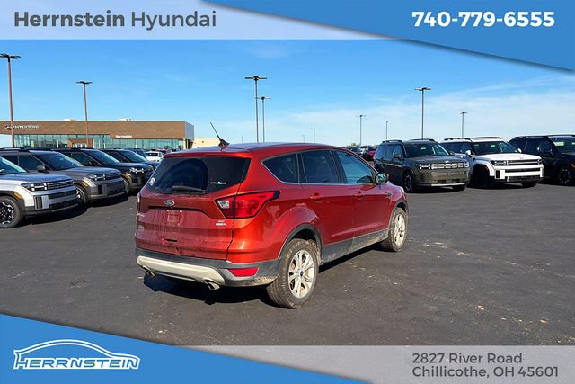 Used 2019 Ford Escape SE AWD/4WD image 29