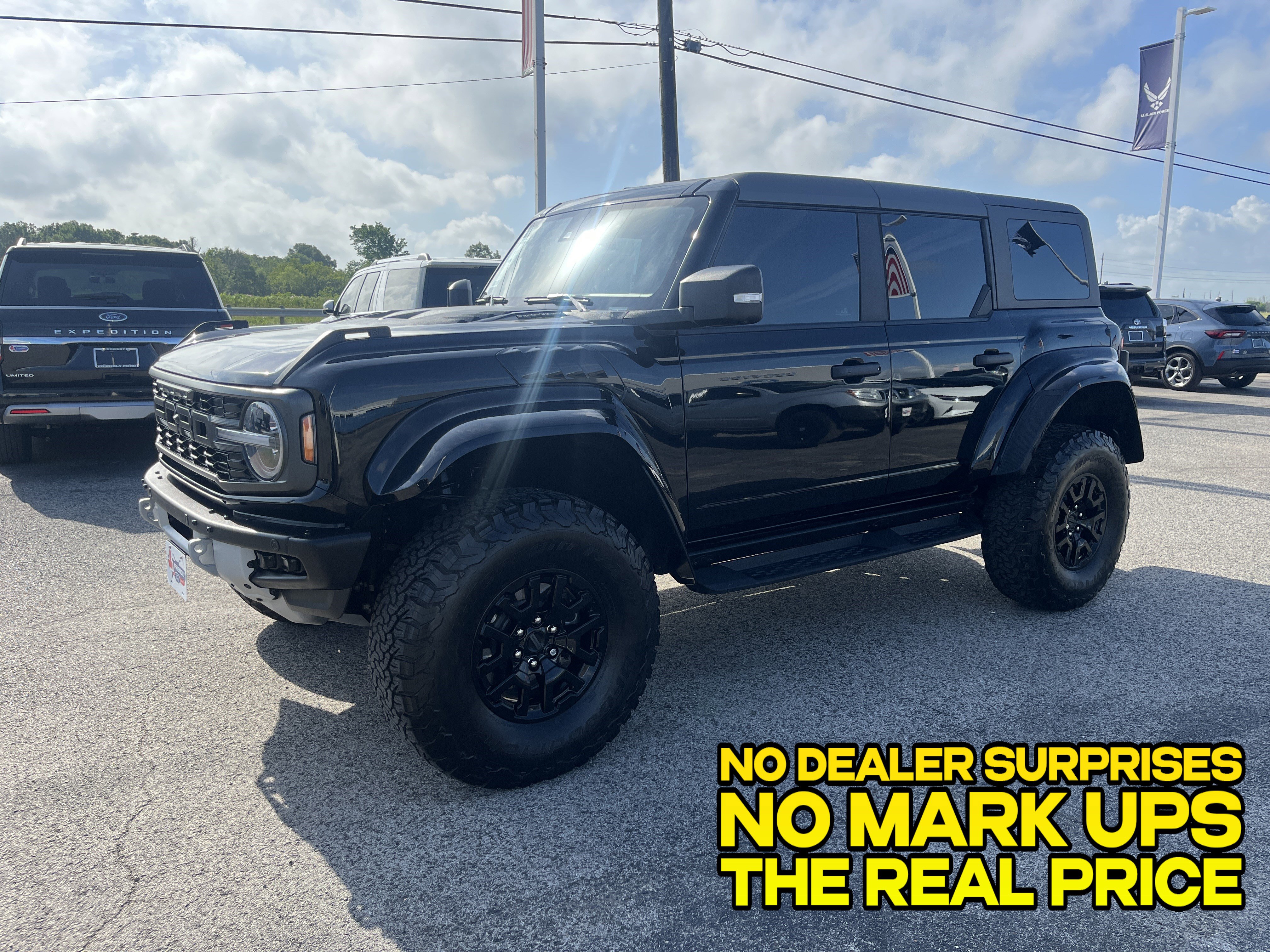 Used 2024 Ford Bronco Raptor image 7