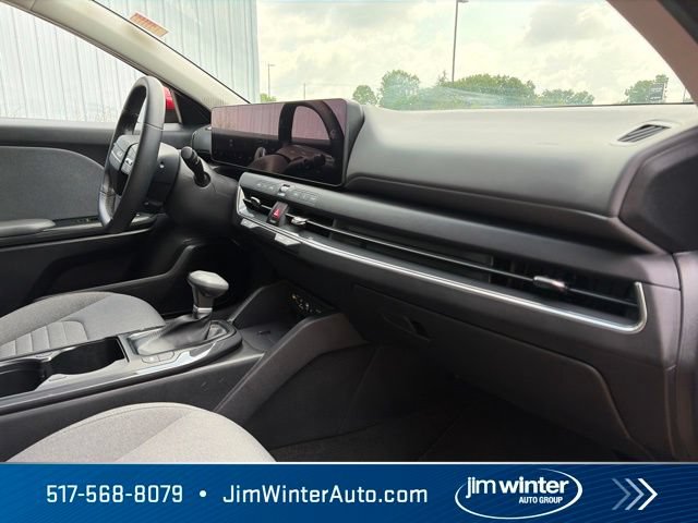Used 2025 Kia K4 EX FWD image 12