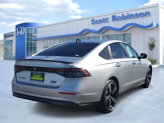Used 2026 Honda Accord Sport image 4