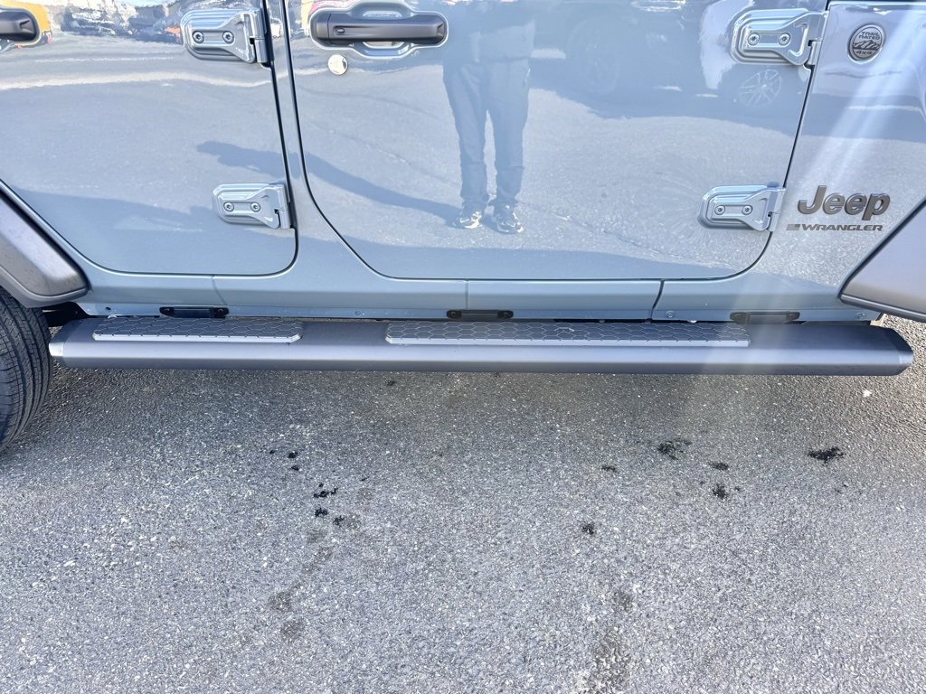 New 2026 Jeep Wrangler Sport S image 10