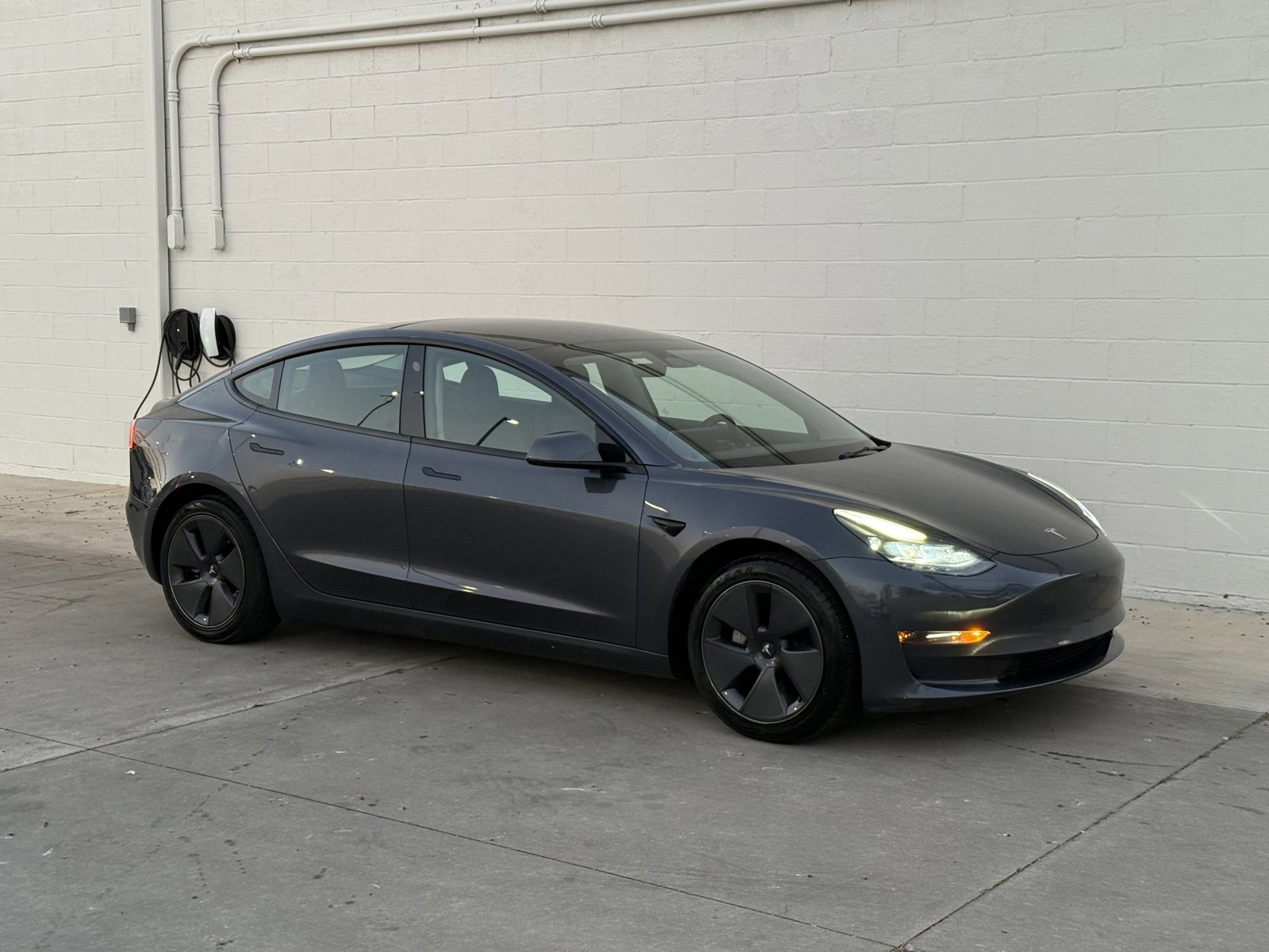 Used 2022 Tesla Model 3 Long Range image 3