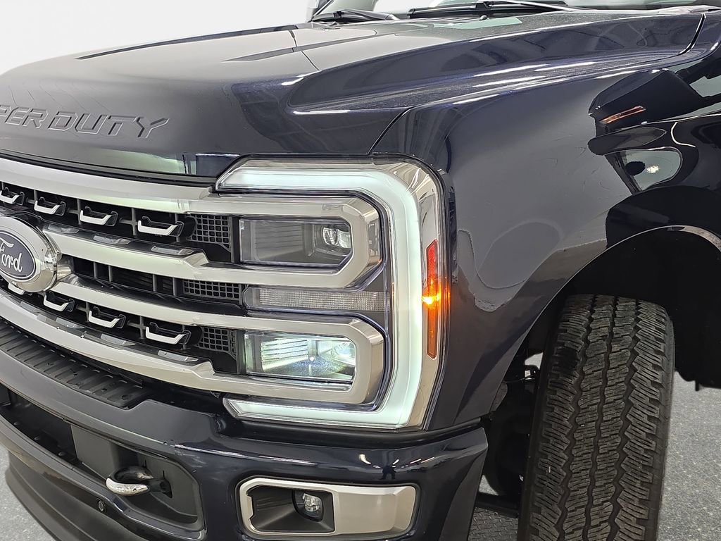 Used 2024 Ford F350 Platinum AWD/4WD image 30