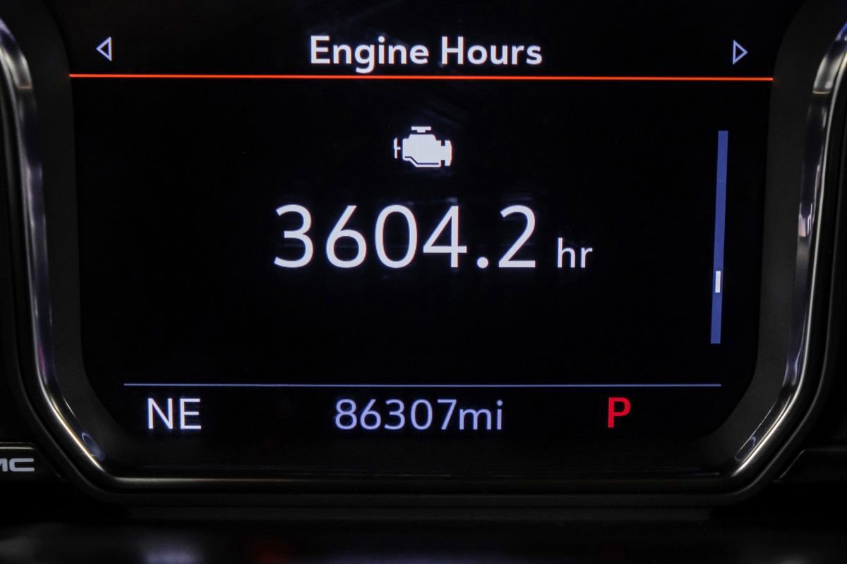 Used 2020 GMC Sierra 2500 AT4 w/ AT4 Premium Package AWD/4WD image 18