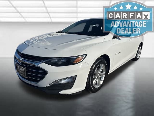 Used 2024 Chevrolet Malibu LT image 2