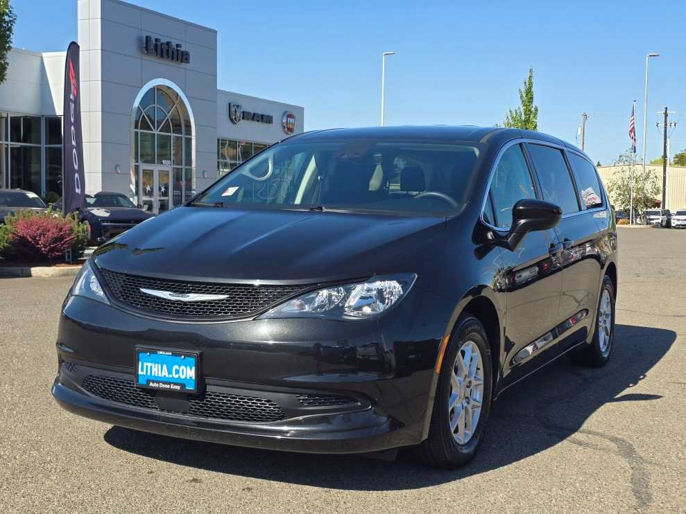 Used 2023 Chrysler Voyager LX