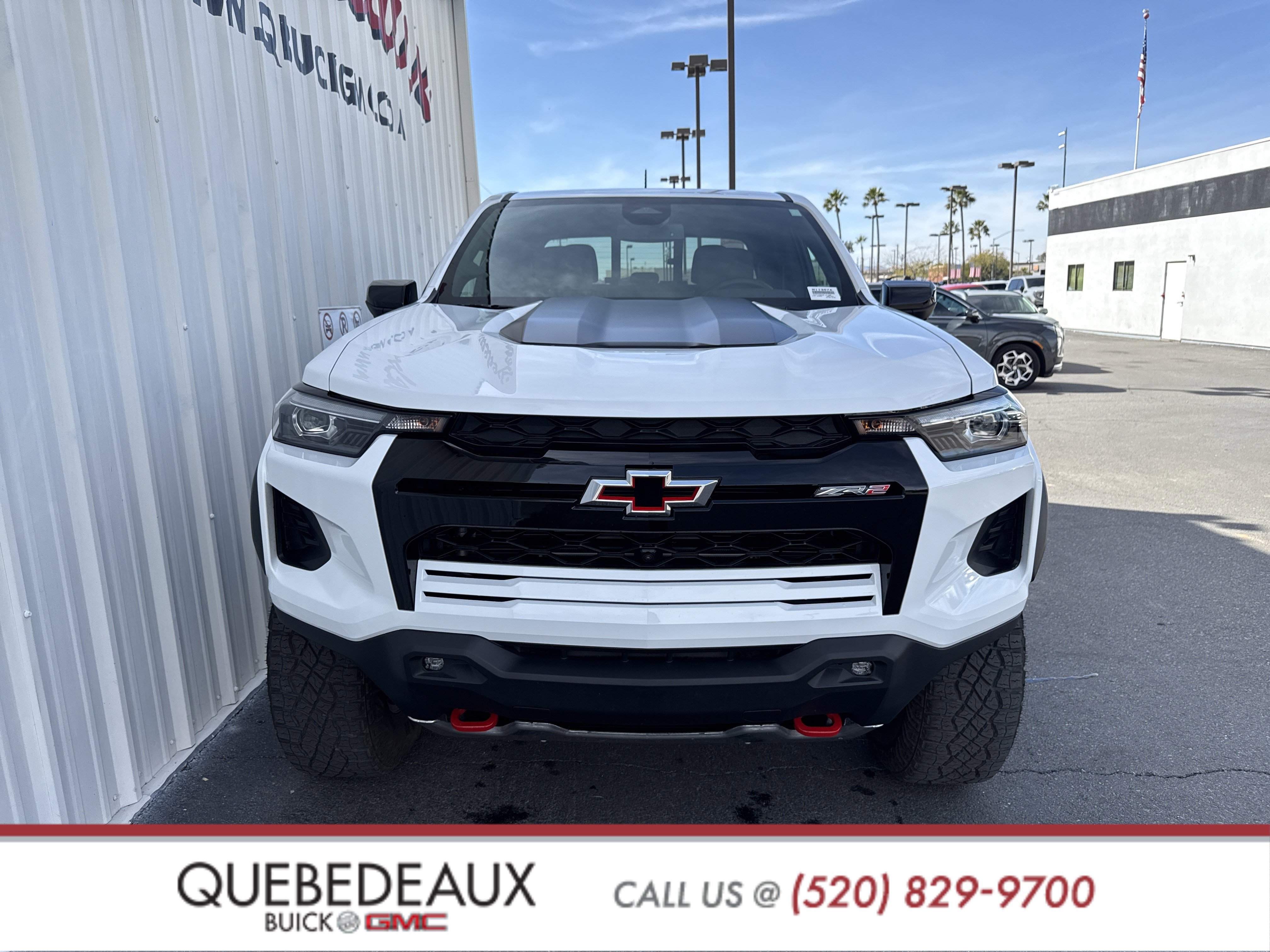 Used 2024 Chevrolet Colorado ZR2 w/ Technology Package image 8