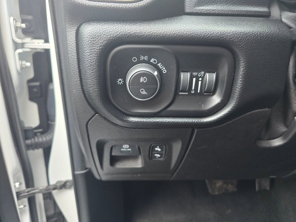 Used 2019 RAM 1500 Sport w/ Alpine Leather & Sound Group image 20