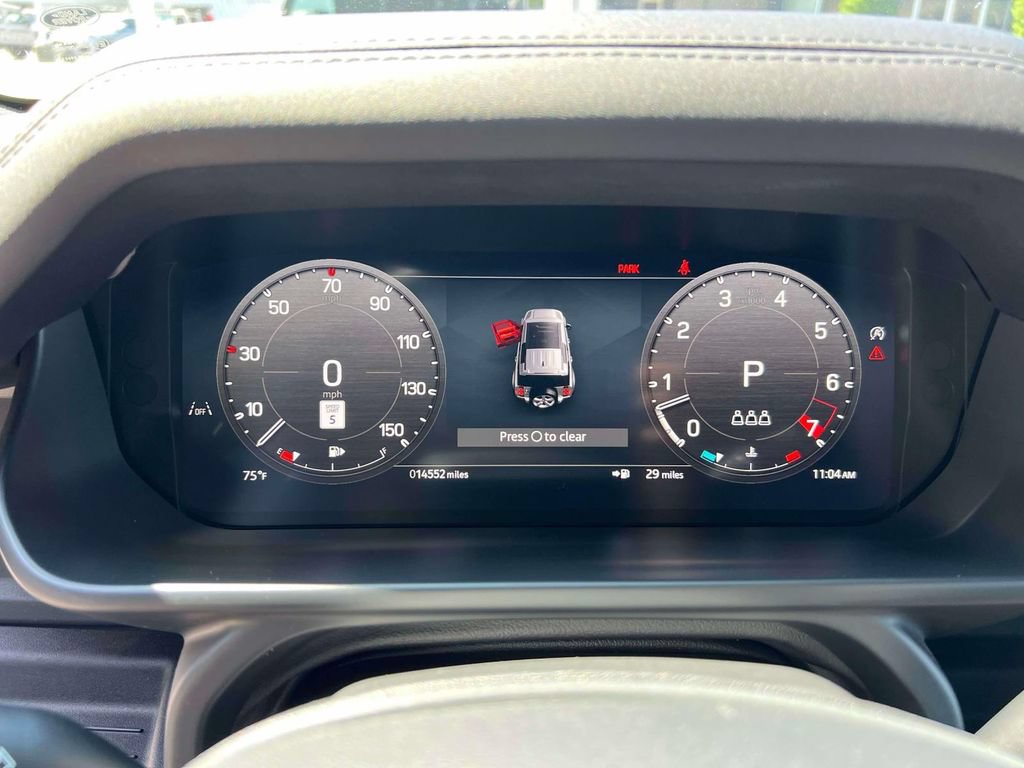 Used 2024 Land Rover Defender 110 X-Dynamic SE AWD/4WD image 25