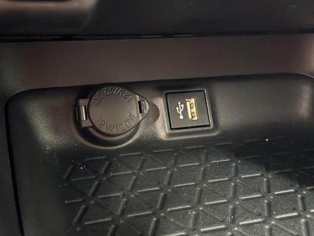 Used 2025 Toyota RAV4 XLE image 25