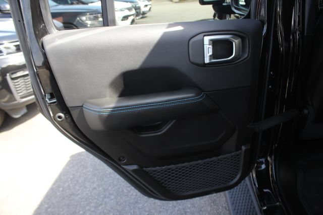 Used 2024 Jeep Wrangler High Altitude AWD/4WD image 24