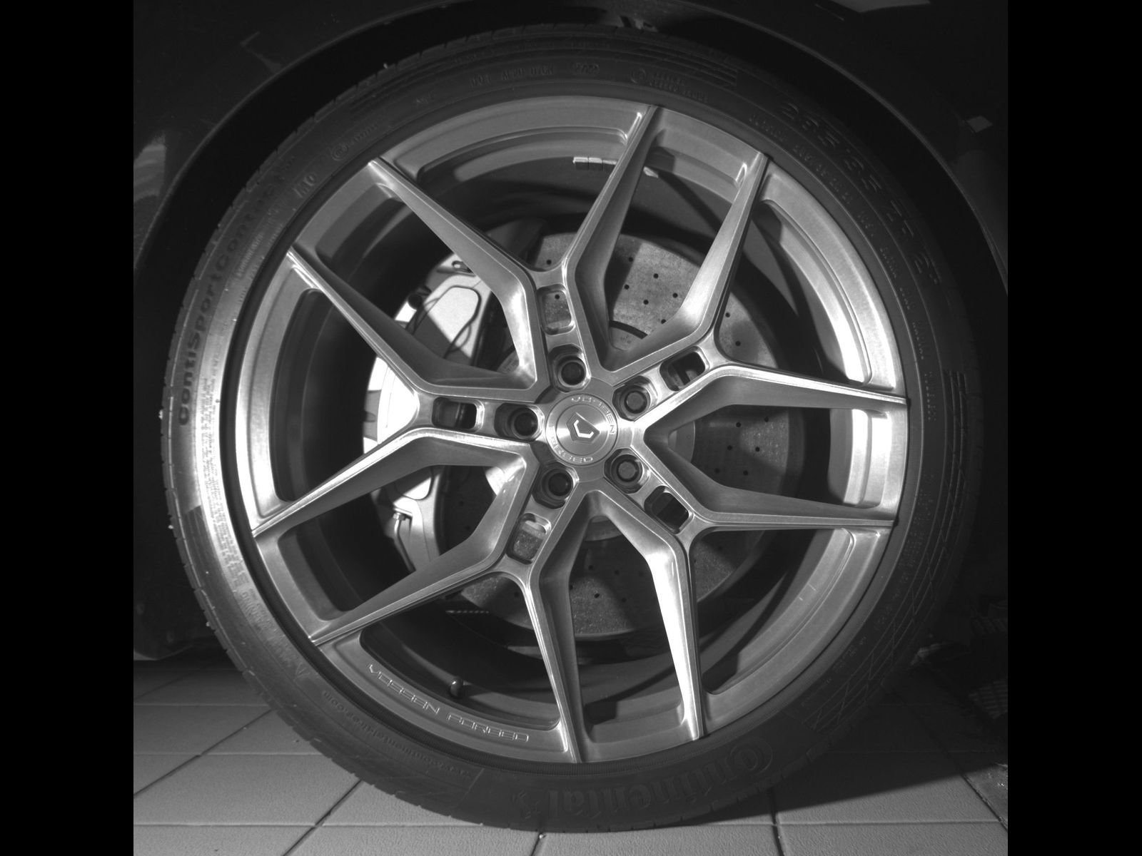 Used 2017 Audi S8 Plus w/ Dynamic Package AWD/4WD image 9