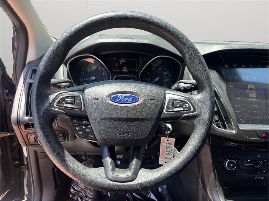 Used 2017 Ford Focus SE FWD image 17
