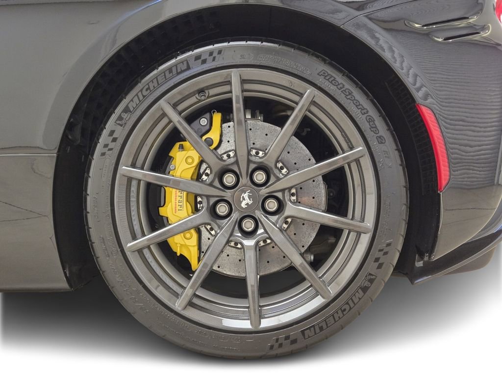 Used 2022 Ferrari SF90 Stradale AWD/4WD image 15