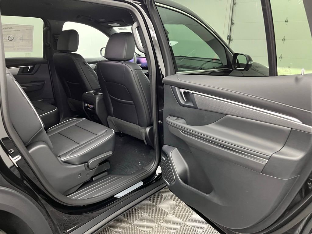 New 2025 Buick Enclave Preferred w/ Power Package image 30