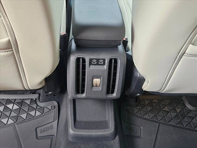 Certified 2025 MINI Cooper Countryman S w/ Comfort Package Max AWD/4WD image 17