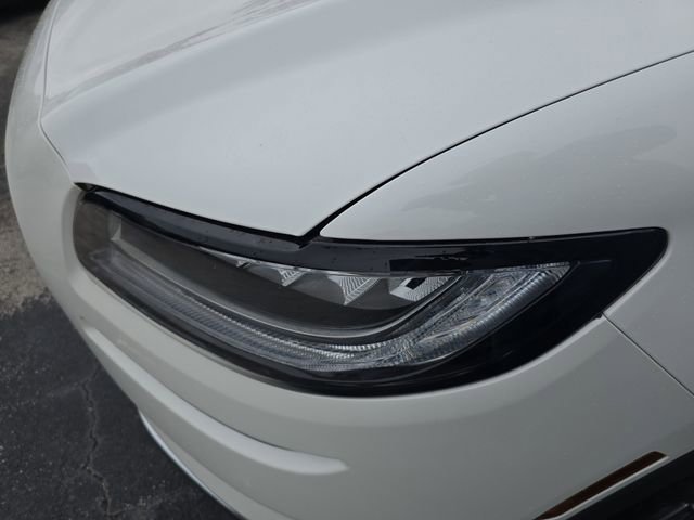 Used 2023 Lincoln Nautilus FWD image 8