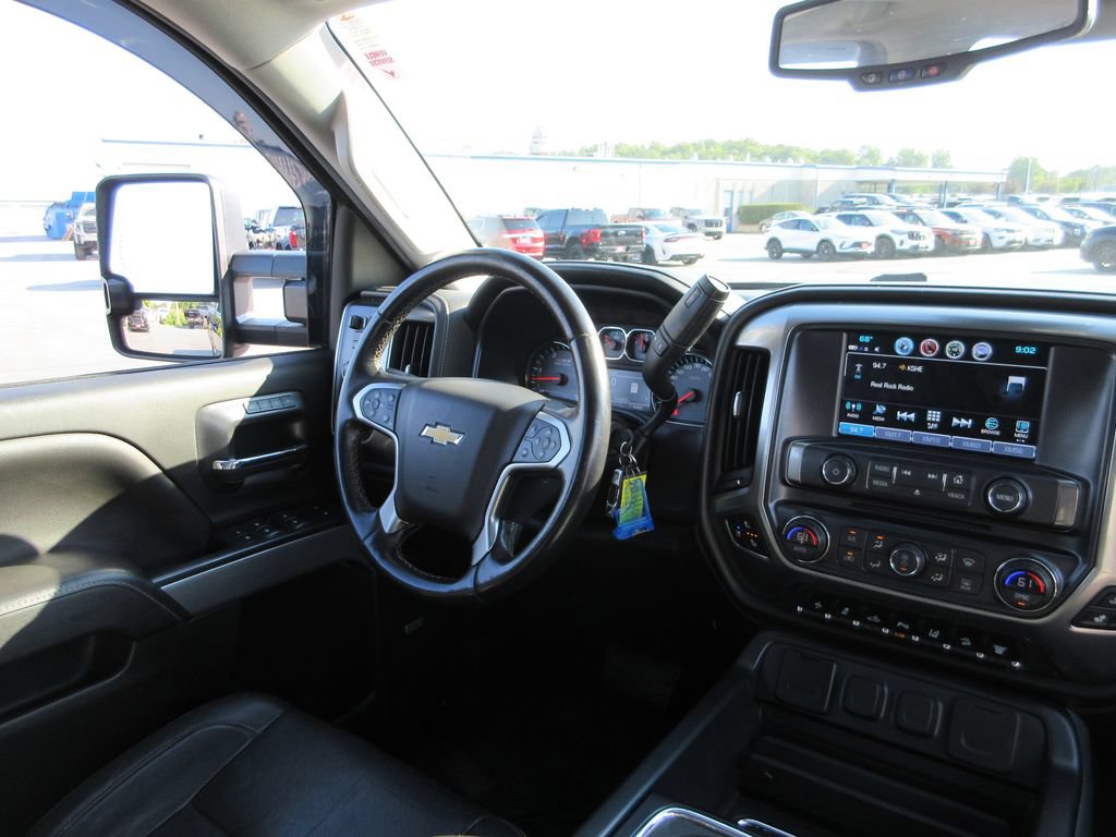 Used 2019 Chevrolet Silverado 2500 LTZ w/ Duramax Plus Package AWD/4WD image 29