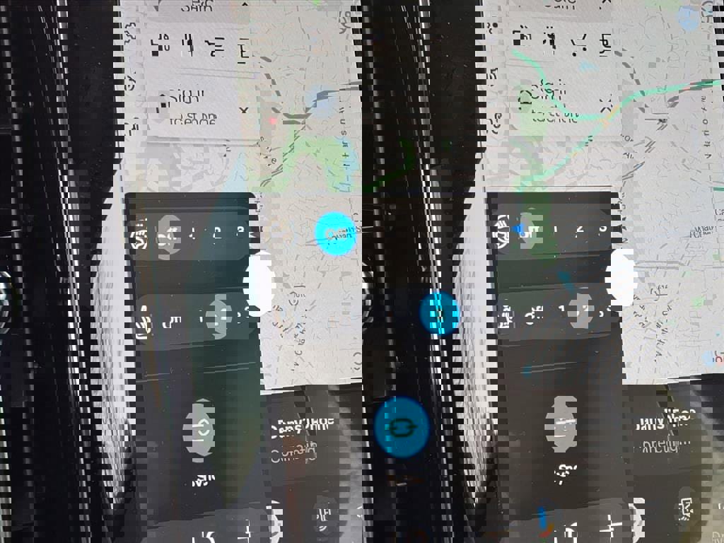 New 2026 Volvo V60 B5 Cross Country Plus w/ Protection Package Premier image 21