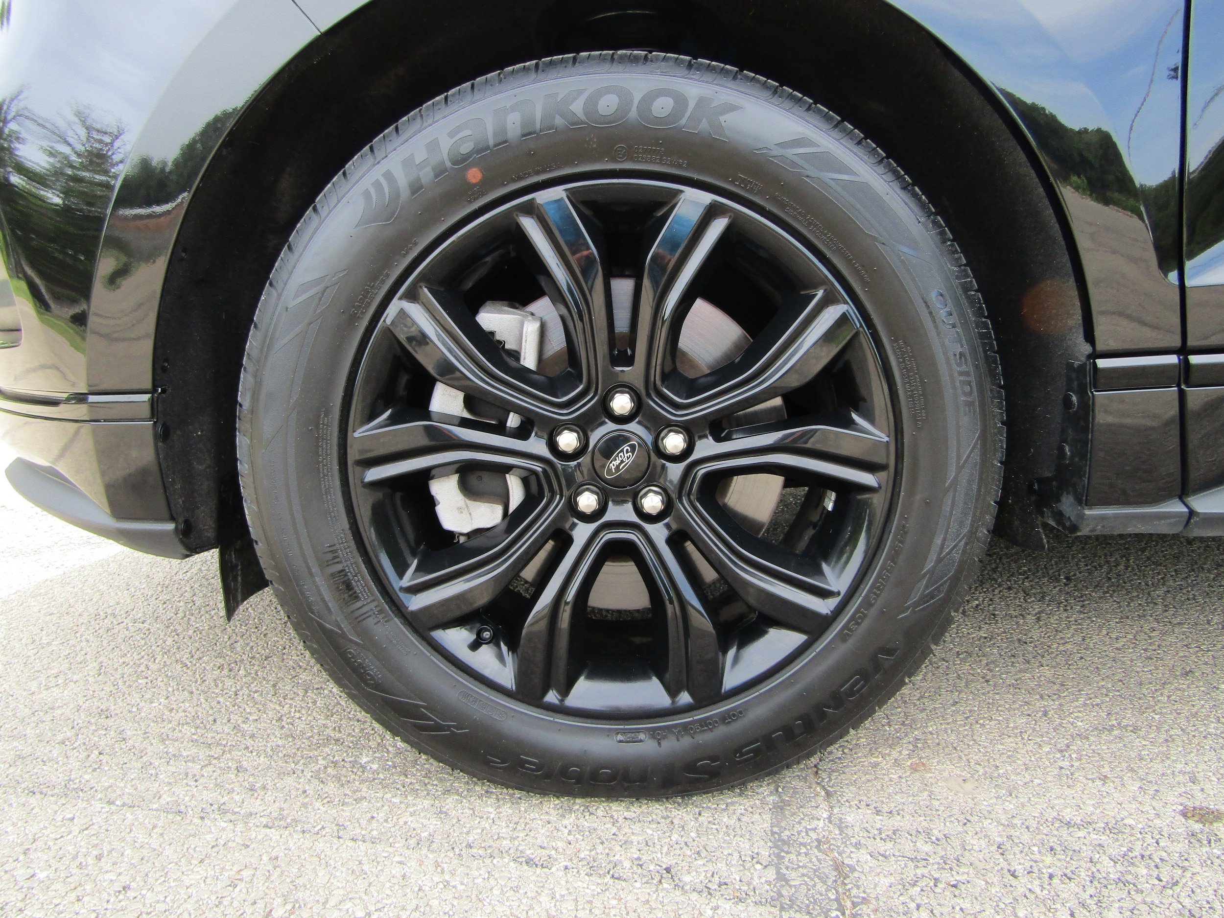 Used 2024 Ford Edge SE w/ Black Appearance Package AWD/4WD image 9
