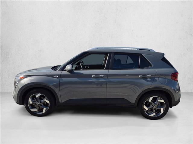 Used 2023 Hyundai Venue SEL FWD image 8