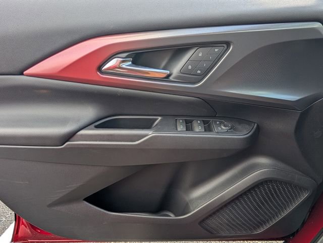 New 2026 Chevrolet Equinox EV RS FWD image 13