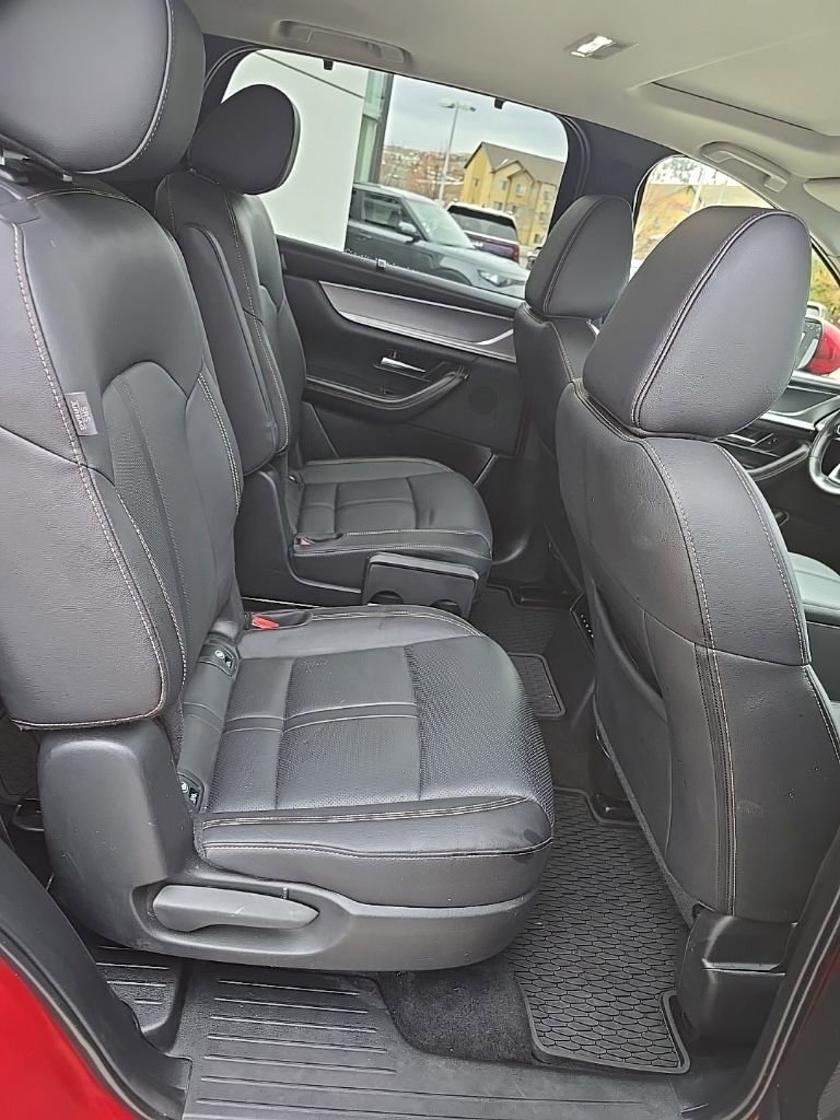 Used 2024 MAZDA CX-90 3.3 Turbo w/ Preferred Package image 11