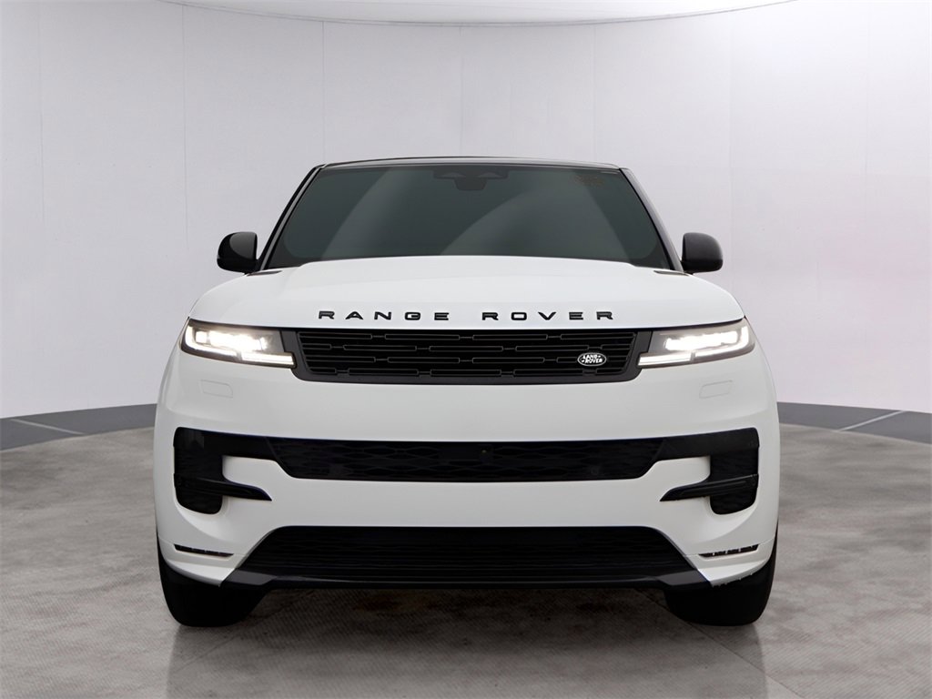 New 2025 Land Rover Range Rover Sport Dynamic SE image 2