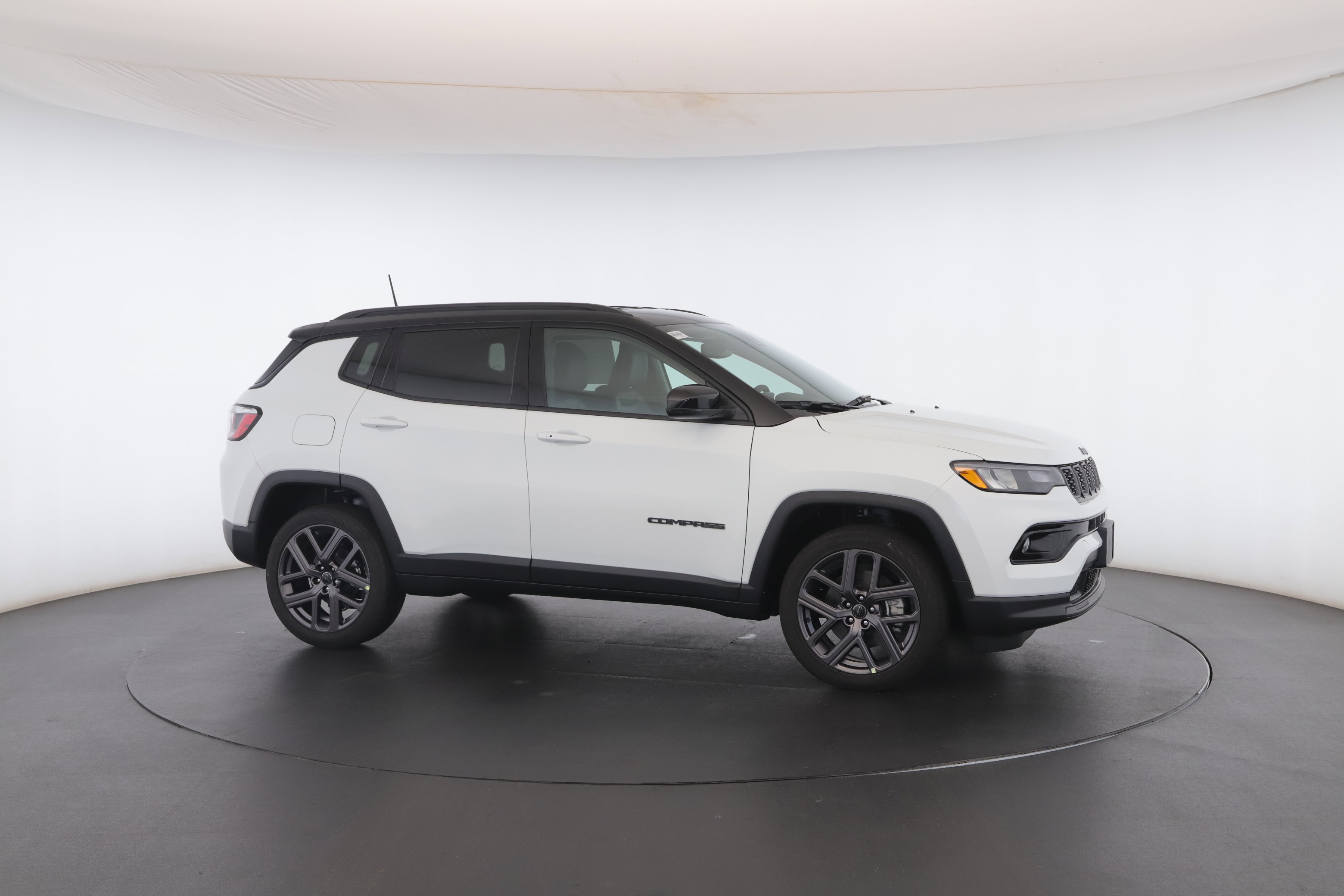 New 2026 Jeep Compass Limited image 31
