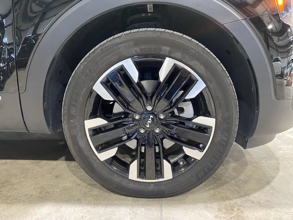 Used 2025 Kia Telluride SX Prestige AWD/4WD image 26