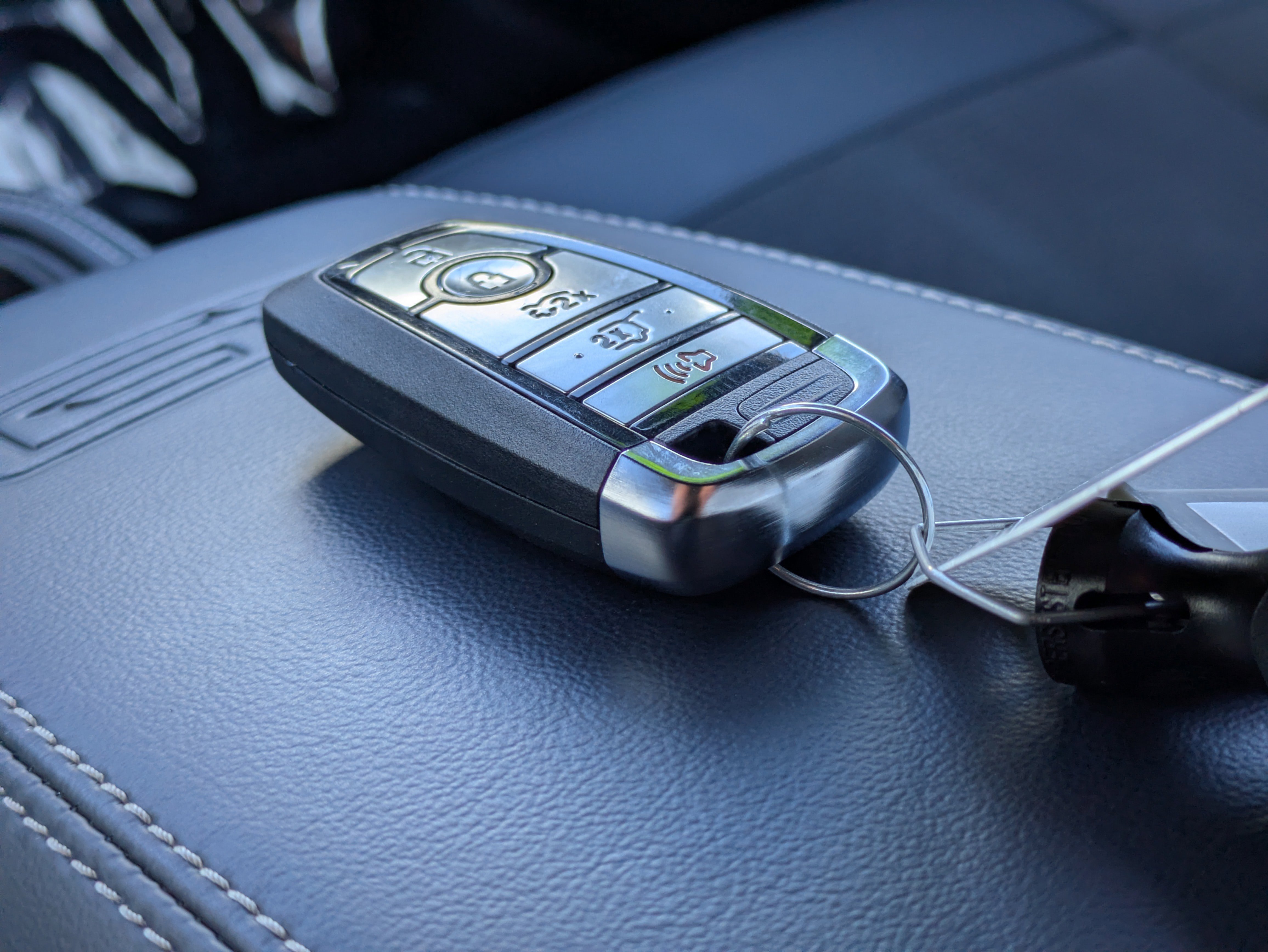 Certified 2025 Ford Mustang Mach-E GT AWD/4WD image 34