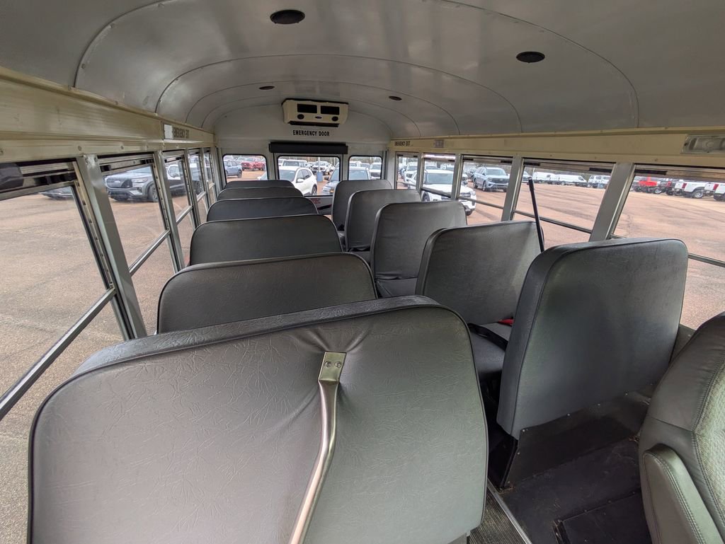 Used 2007 Chevrolet Express 3500 w/ School Bus Package image 13