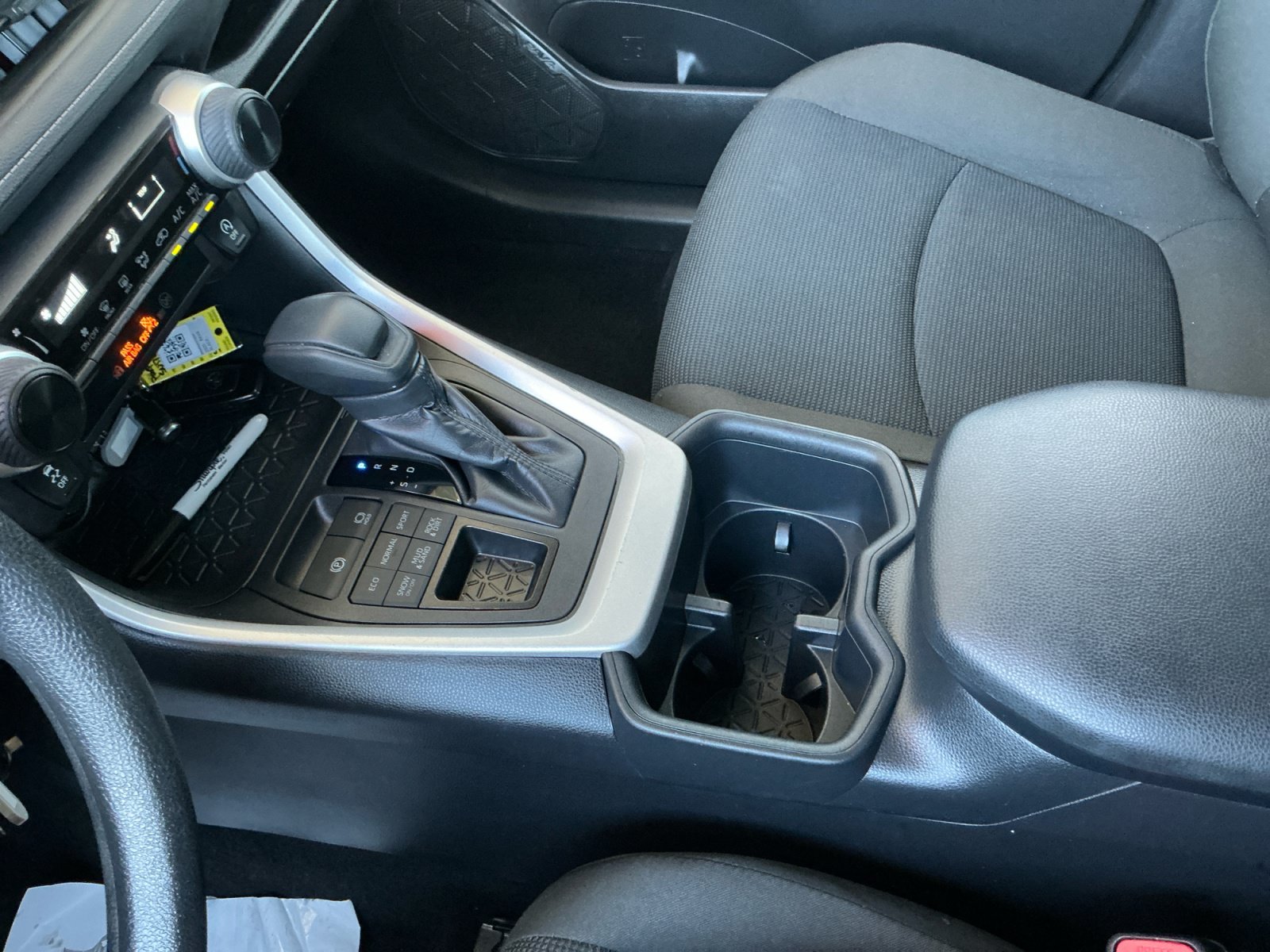 Certified 2025 Toyota RAV4 LE AWD/4WD image 15